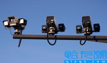 测速摄像头闪光是不是被拍了(测速摄像头的抓拍距离是多少)