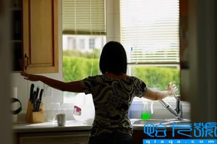 回潮天气是开窗还是关窗(回潮天气什么时候开窗)