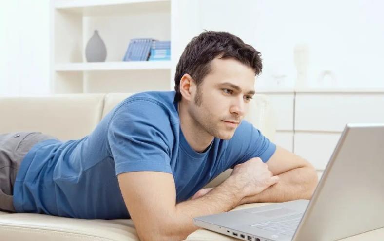 中国网民规模达10.51亿(中国网民数量统计2022)