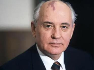 苏联最后一任领导人戈尔巴乔夫去世(戈尔巴乔夫在历史哪册书)