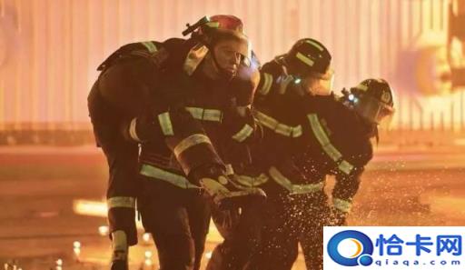 大连输油管爆炸事件烈火英雄(大连7·16油爆火灾牺牲人员)