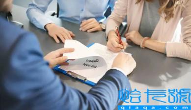 hr说还在面试其他人请耐心等待还有机会吗(面试叫回去等消息的是不是没有希望)