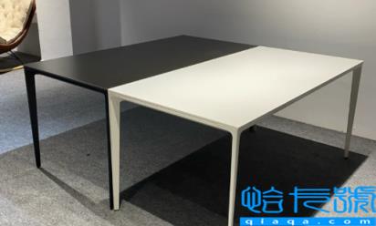 依诺岩板背后为什么没有logo(依诺岩板是什么材料做的)