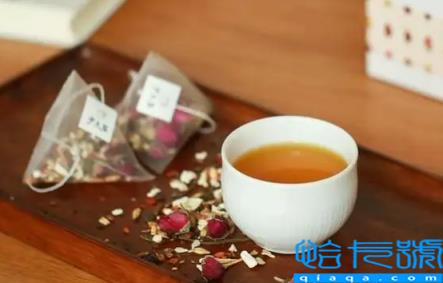 阴虚火旺有什么症状怎么调理(阴虚火旺是什么原因引起的)