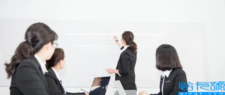 辞退和开除有补偿金吗(单位开除员工的赔偿标准)