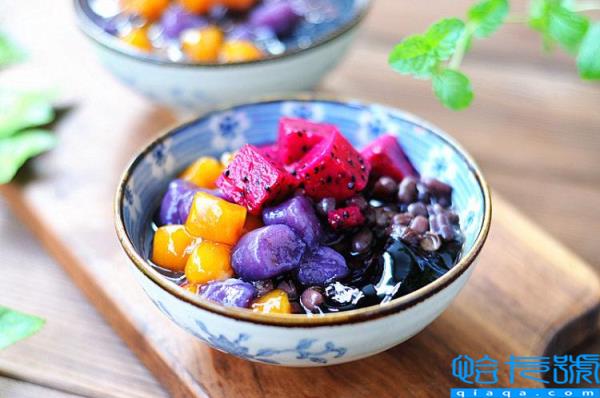 龟苓膏和烧仙草的区别(两者口感和味道差别很大)