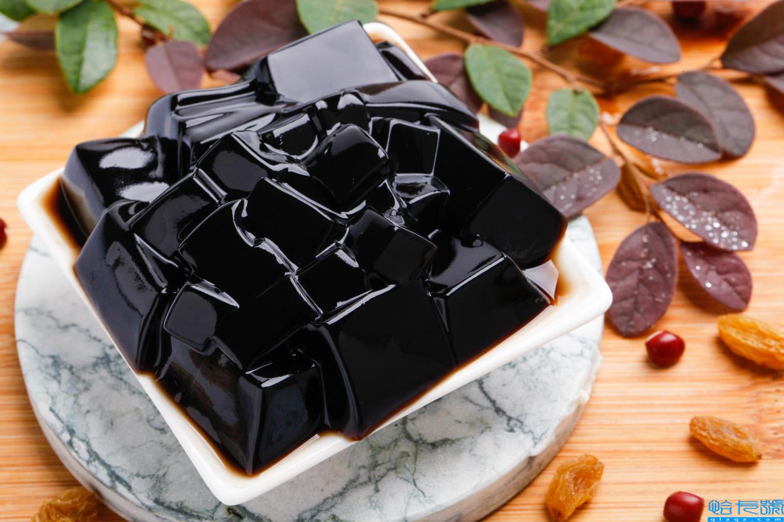 龟苓膏和烧仙草的区别(两者口感和味道差别很大)