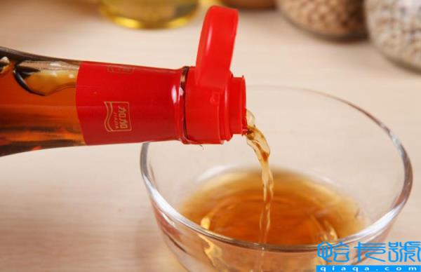 黄酒和料酒的区别在哪(料酒是烹调专用酒，而黄酒是饮用酒)