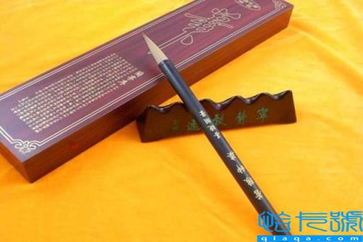 狼毫羊毫兼毫的区别(三种毛笔如何选择使用)