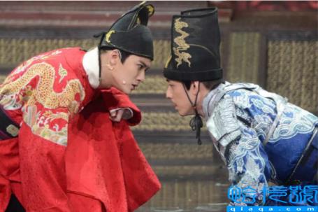 檀健次个人资料(1990年出生广西北海，12年前男团出道)