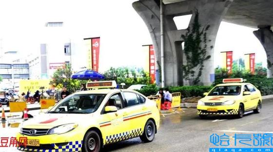 三轮车驾考年龄是多少(三轮车考驾照多少钱啊)