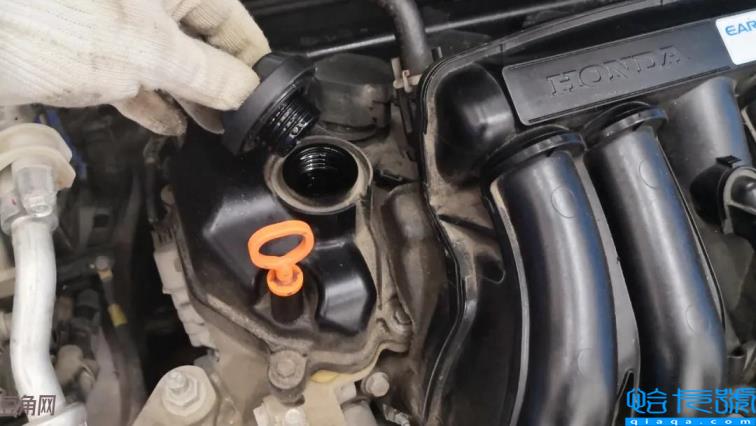 汽车换机油多少钱(机动车更换机油大概多少钱)