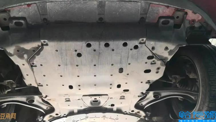 汽车换机油多少钱(机动车更换机油大概多少钱)