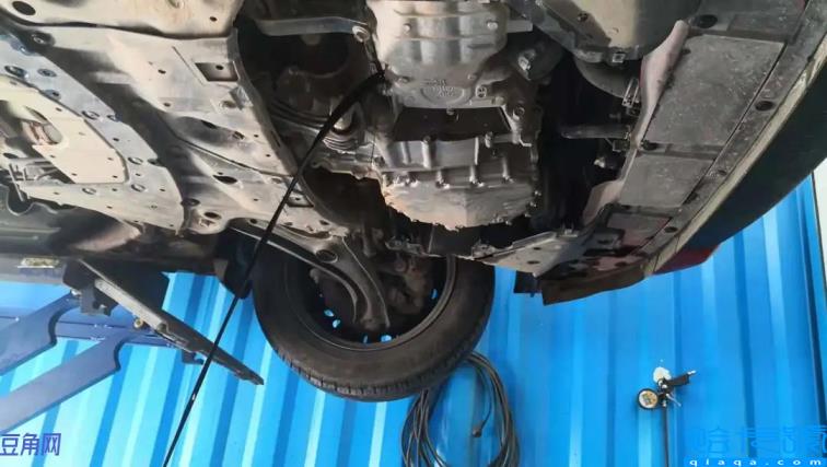 汽车换机油多少钱(机动车更换机油大概多少钱)