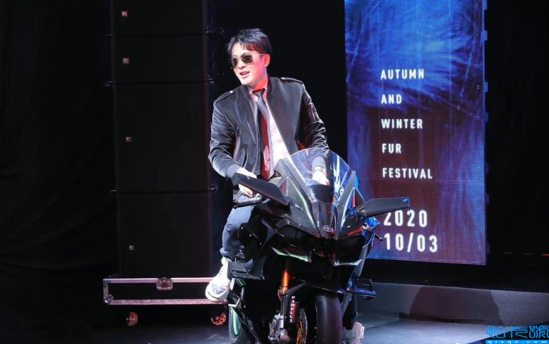 辛有志的个人资料（个性突出，还是个超级自恋的人）