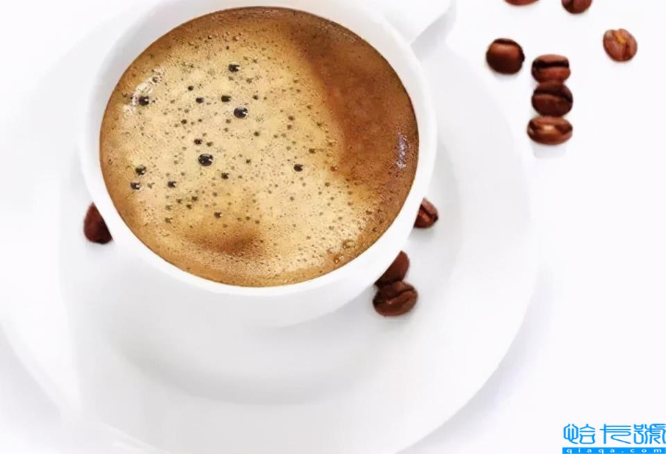 白咖啡与黑咖啡区别(6点不同，看完涨知识了)