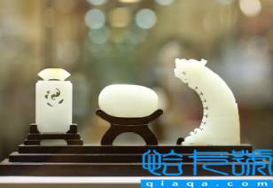 绿松石养人不(什么玉最好有灵气养人)