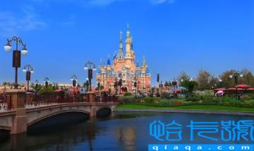 2022迪士尼国庆期间每天都有烟花吗(迪士尼在国庆时候烟花是几点放)