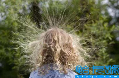 人体佩戴什么可以消除静电(身上佩戴什么东西能防静电)