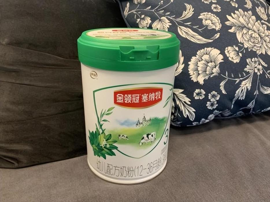 伊利金领冠奶粉价格是多少(金领冠价格怎么不一样)