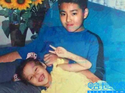 30岁的吴亦凡亲手“毁”掉了自己(吴亦凡个人简介个人资料)