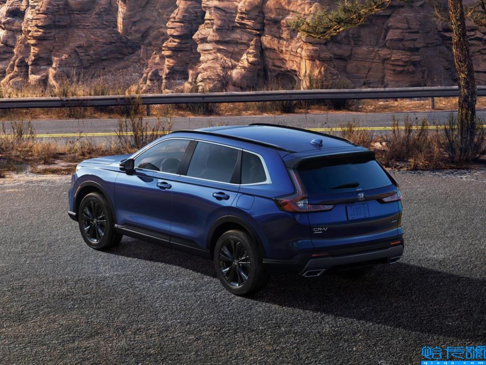 外观内饰变化大，提供7座车型(东风本田crv)
