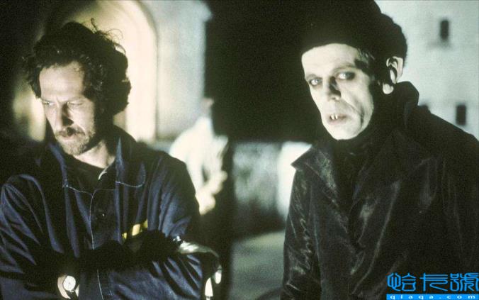 吸血鬼电影(世界上第一部吸血鬼电影)