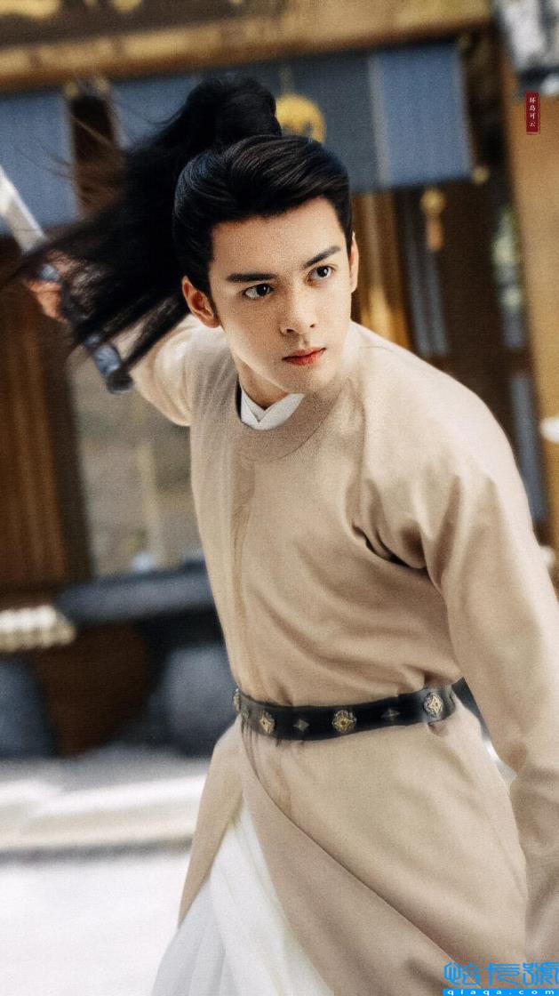 6位实打实的中国美男子(中国最帅的男明星)