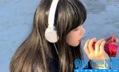 男生说女生莫名其妙是不是说明在乎她(男生说莫名其妙是不耐烦了吗)