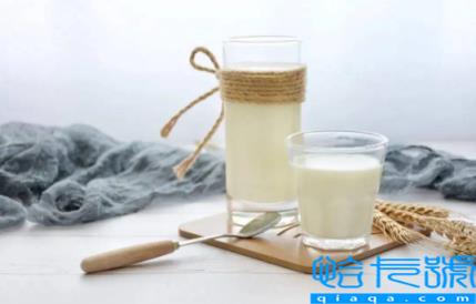 水牛奶和纯牛奶有什么区别(水牛奶和纯牛奶哪个更好)