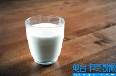 水牛奶和纯牛奶有什么区别(水牛奶和纯牛奶哪个更好)