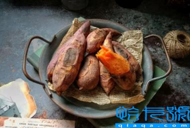 空气炸锅烤红薯是整个还是半个好(空气炸锅烤红薯要切一半再烤吗)