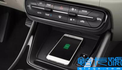 车上的无线充电什么手机都可以吗(车上的无线充电伤害手机电池吗)