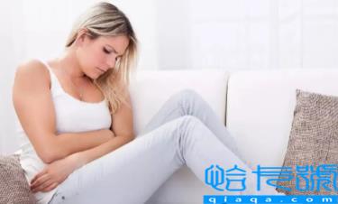 月经提前一周有褐色分泌物是怀孕吗(月经提前一周有褐色分泌物肚子疼怎么回事)