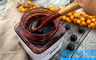 熬秋梨膏为什么要放生姜(熬秋梨膏放生姜有什么作用)