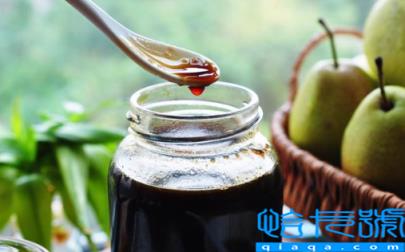 熬秋梨膏用黄冰糖还是白冰糖(熬秋梨膏用什么冰糖比较好)