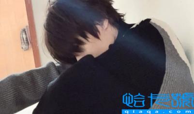 上班时间找你聊天的男生下班休息不聊(上班时间找你聊天的男生说明什么)