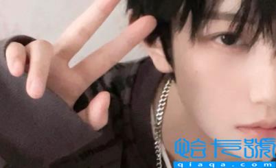 上班时间找你聊天的男生下班休息不聊(上班时间找你聊天的男生说明什么)