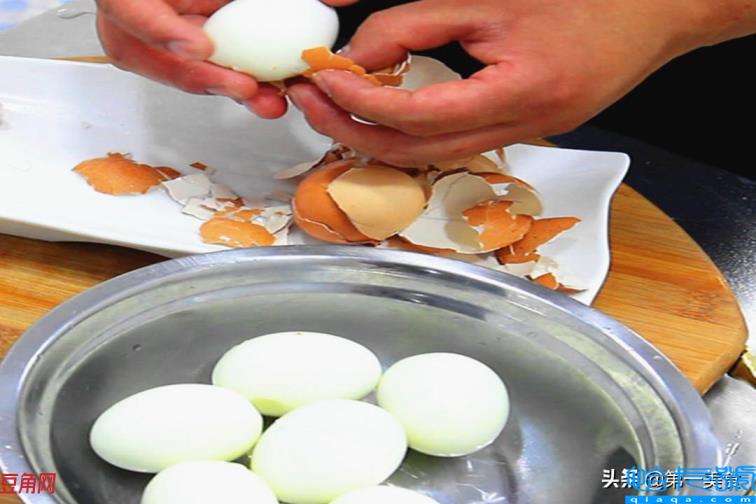 煮鸡蛋需要多长时间(冷水煮鸡蛋水开后几分钟)