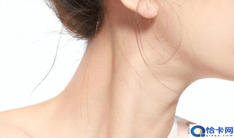 如何去除颈部细纹(去除颈部细纹的秘诀)