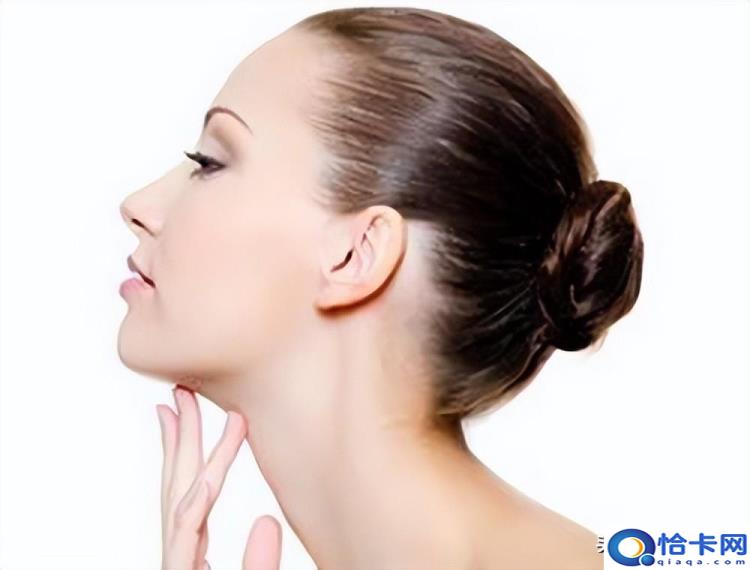 如何去除颈部细纹(去除颈部细纹的秘诀)