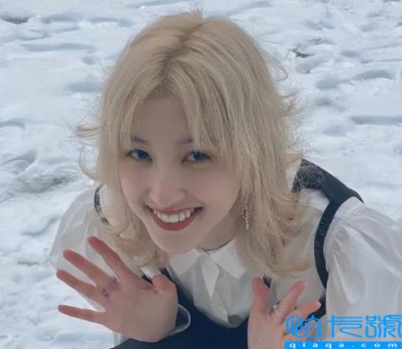 华晨宇新恋情再添实锤(华晨宇和张碧晨一起了吗)