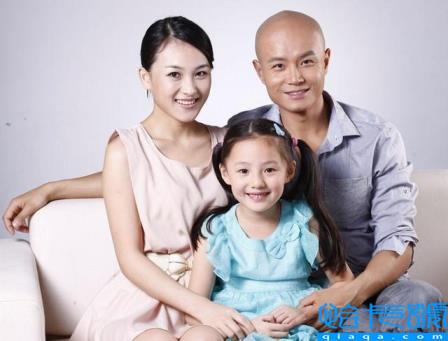 乐嘉回应强吻谢娜事件(乐嘉老婆李雪)