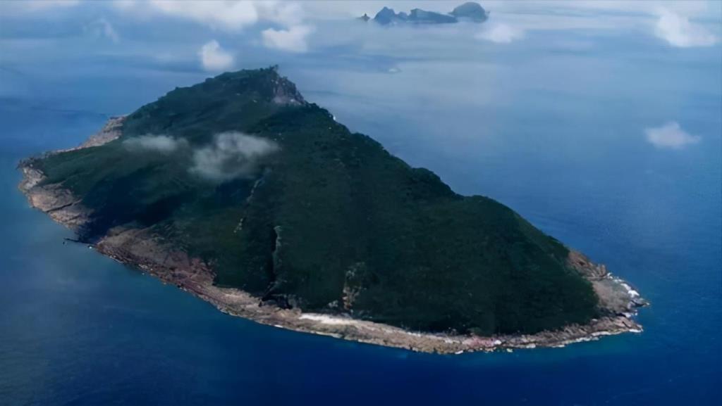 钓鱼岛现在是谁的守岛人（钓鱼岛上有中国国旗吗）