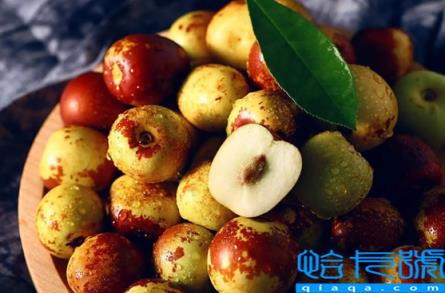 冬枣放久了会变成红枣吗(冬枣放时间长就变成红枣了吗)