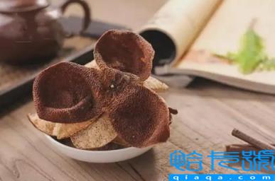 陈皮是越黑年份越久吗(陈皮年份越长就越黑吗)