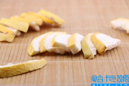 柚子皮可以去除冰箱异味吗(柚子皮可以去除车内异味吗)