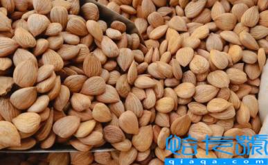 杏仁有毒为什么还能吃(杏仁有毒为什么市场上还在卖)