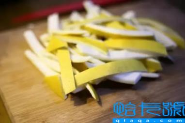 柚子皮可以去眼袋吗(柚子皮去眼袋有效果吗)