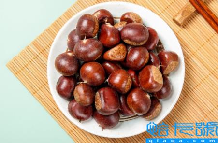 水煮板栗放糖还是放盐好吃(水煮板栗需要加盐或者糖吗)